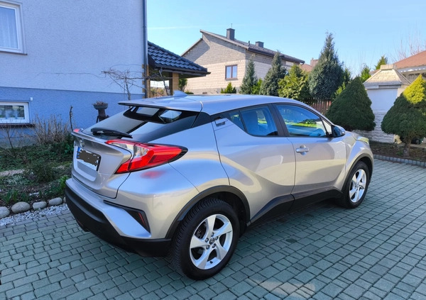 Toyota C-HR cena 70900 przebieg: 89000, rok produkcji 2016 z Kock małe 172